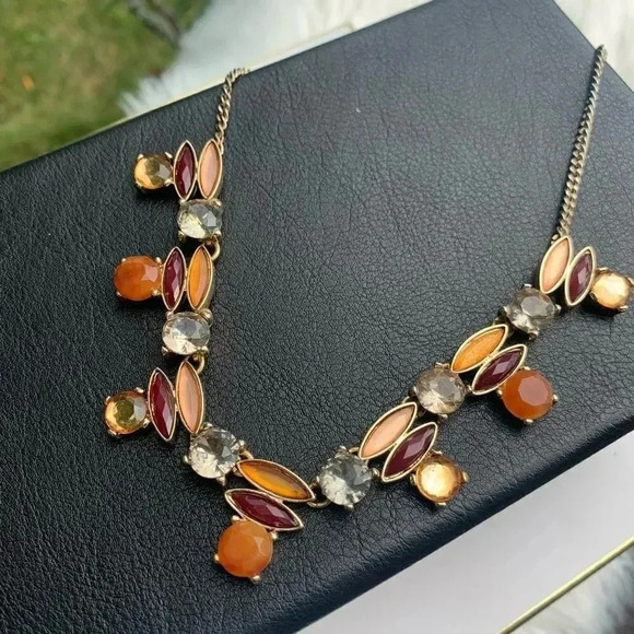 The Limited Multicolored Necklace  - Picture 7 of 8